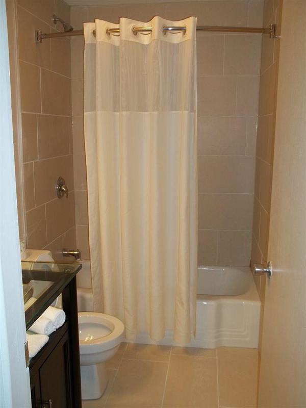 Travelodge By Wyndham Hotel 2*